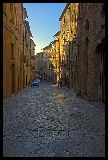 Ruelle Volterra